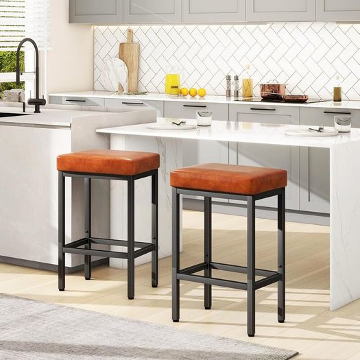 Bar Stools Set of 2, 66 cm Bar Stools, Bar Stools Caramel Brown Leather, 6 cm Thick Cushion Bar Chair, Kitchen Chairs with Metal Frame, Bar Chairs for Kitchen