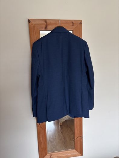 Men's suit