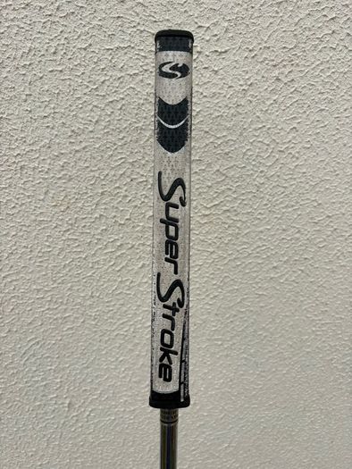 Odyssey White Hot 2-Ball