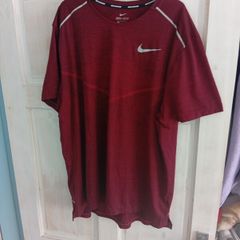 Nike running t shirt XXL