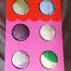 bath bombs ( ideal xmas idea )