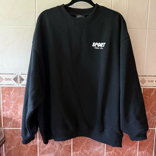 White Fox Oversized Sweatshirt - Size L/XL
