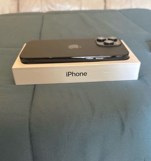 iPhone 14 Pro Max