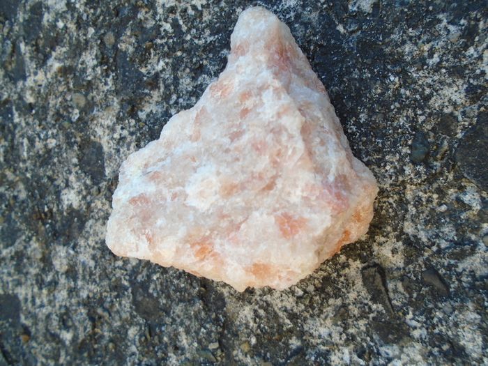 Raw Sunstone,Natural Sunstone,Crystals,Gemstones