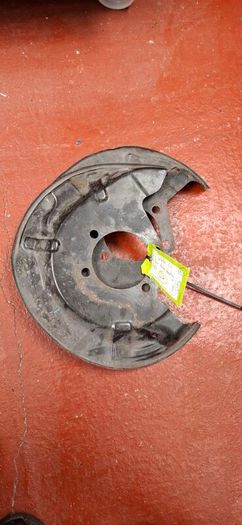 Nissan Qashqai rear brake plates.