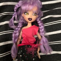 Vintage Bratz doll