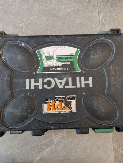 Hitachi DH24PB2 Rotary Hammer Drill + Case + Bits