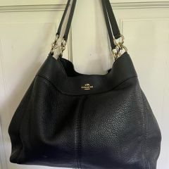 Coach Lexy black handbag - Good condition