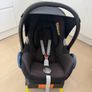 Maxi Cosi Cabriofix I-Size Car Seat and Isofix Base Image 2