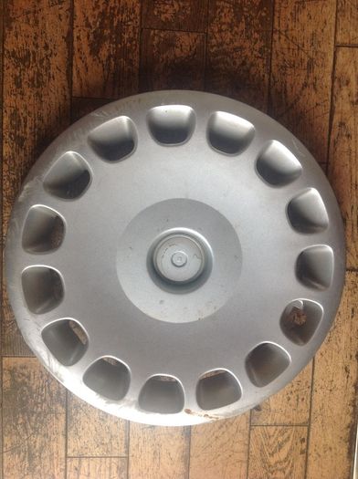 Hub caps