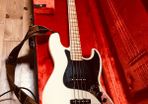Fender Jazz 75