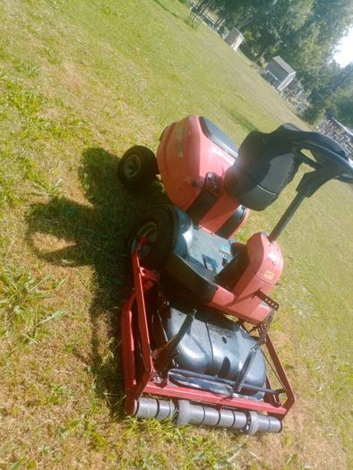 Mounthfield front deck ride on mower
