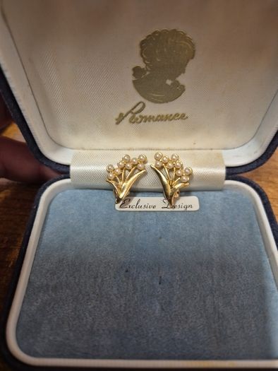 Vintage Pearl Earrings
