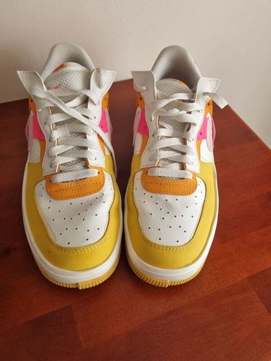 Nike runners