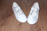 Tie front dance shoes(tap shoes), leather, size 11 Jr.
