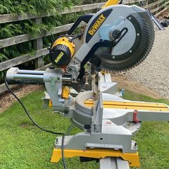 DeWalt chopsaw 110v with stand