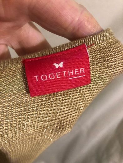 Gold jumper (3XL)