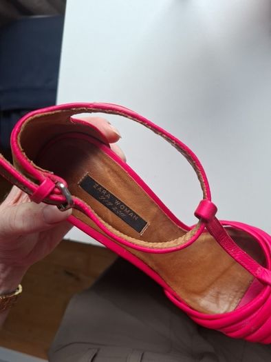 Zara Hot Pink Heels