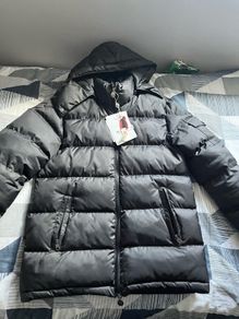 ( Moncler Madeira )