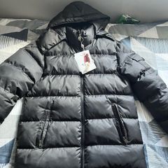 ( Moncler Madeira )
