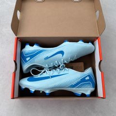 Nike Football Booots
