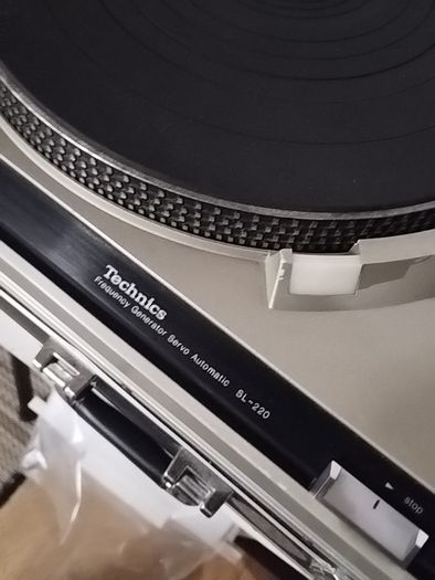 technics sl-220