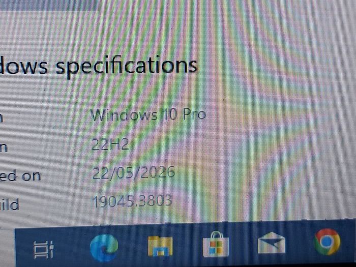 Toshiba Satellite Model C50-A-16C, Intel Pentium CPU B960, 2.2 GHz, 6GB Ram, 1 Terrabyte HDD, Microsoft Edge, Chrome, and VLC