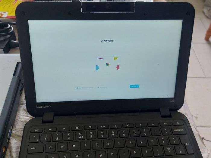 Lenovo Chromebook, Model N22-20, in excellent condition, Powerwashed and ready to go