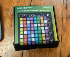 Novation launchpad mini (brand new)