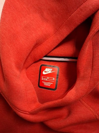 red nike hoodie