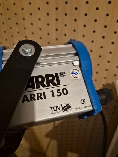 2 ARRI 150 Photography/stage lights