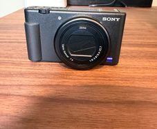 Sony ZV-1