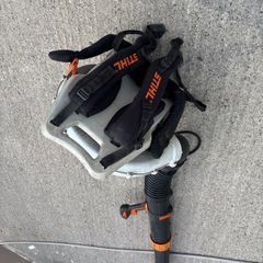 Stihl BR 700 Backpack Leaf Blower