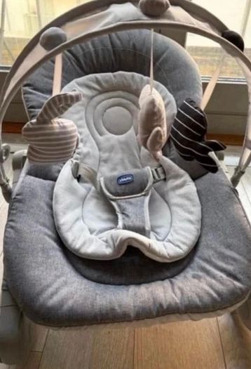 Chicco hoopla rocker