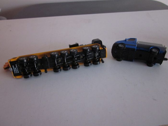 Siku Toy Crane/Other Vehicles X6