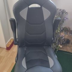 Gaming chair/Armchair