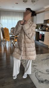Elegant Italian Mink Fur Coat