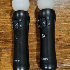 4 Just Dance PS4 games and Move Controllers