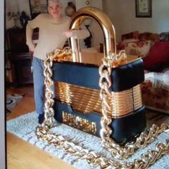 machino big handbag display item