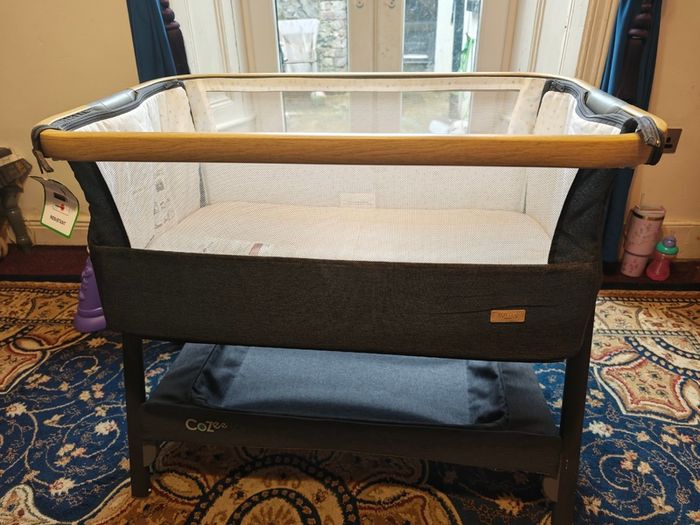 Tutti Bambini CoZee Lite Bedside Crib