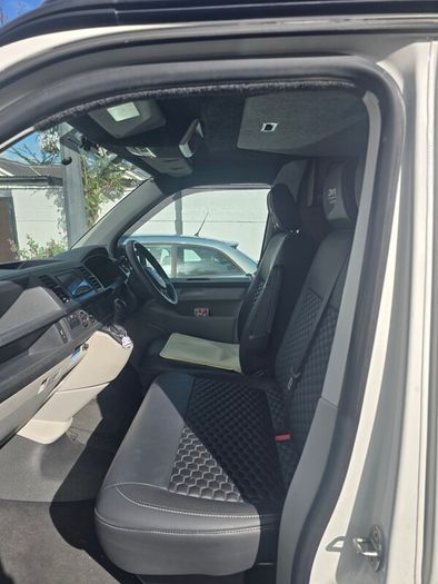 VW Transporter Campervan