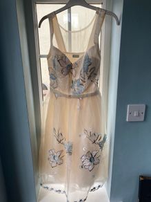 quiz dress