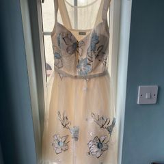 quiz dress