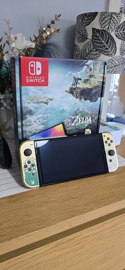 Nintendo switch oled with minecradt