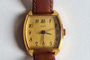 Old lady watch!