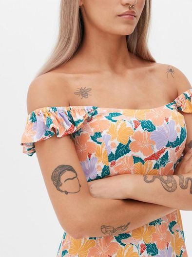 BRAND NEW Dresses: S (size 8-12) - Free Sandals With Purchase Of 4 Dresses