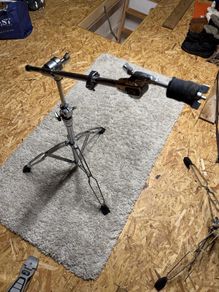 3 Pearl cymbal stands