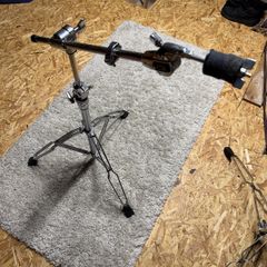 3 Pearl cymbal stands