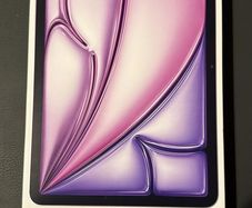 ipad Air 11-inch 256GB (M4 2026) WiFi IRISH STOCK Brand New Sealed 1 year Apple warranty Receipt