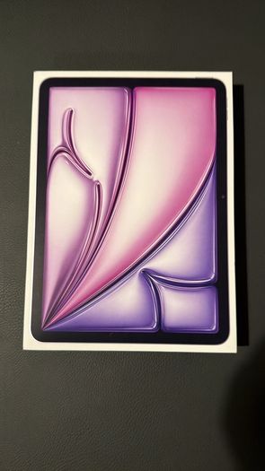 ipad Air 11-inch 256GB (M4 2026) WiFi IRISH STOCK Brand New Sealed 1 year Apple warranty Receipt